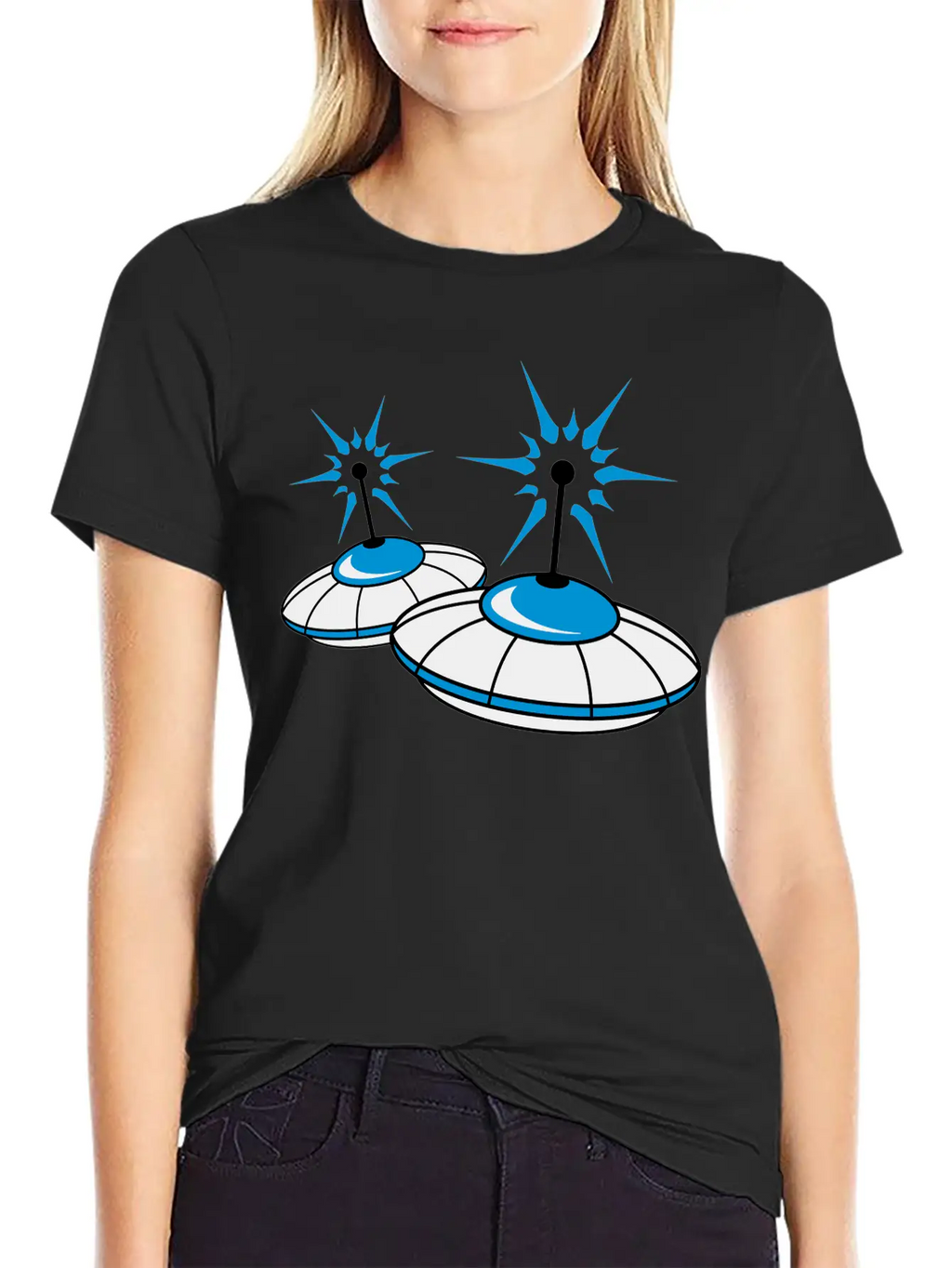 2 Team Squad Pattern Ufo Blue Flying Saucer Sparks Classic Crew Neck Graphic Tee – Everyday Minimal Look