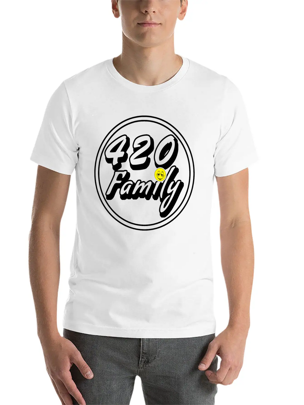 420 Family Smiley Classic Crew Neck Graphic Tee – Everyday Minimal Look