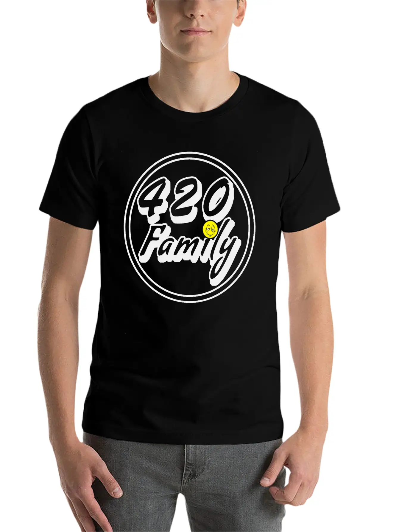 420 Family Smiley Classic Crew Neck Graphic Tee – Everyday Minimal Look