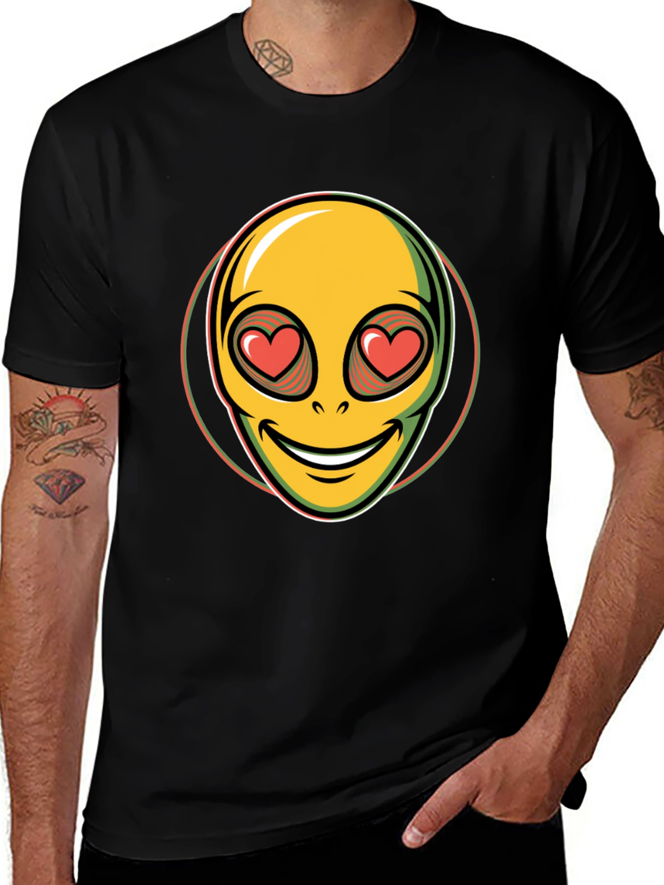 Alien Love T-Shirt - Funny Graphic Tee